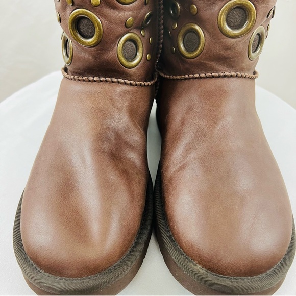 Australia Luxe Collective Saratoga Genuine Sheepskin Studded Round Embellishment - Picture 10 of 16